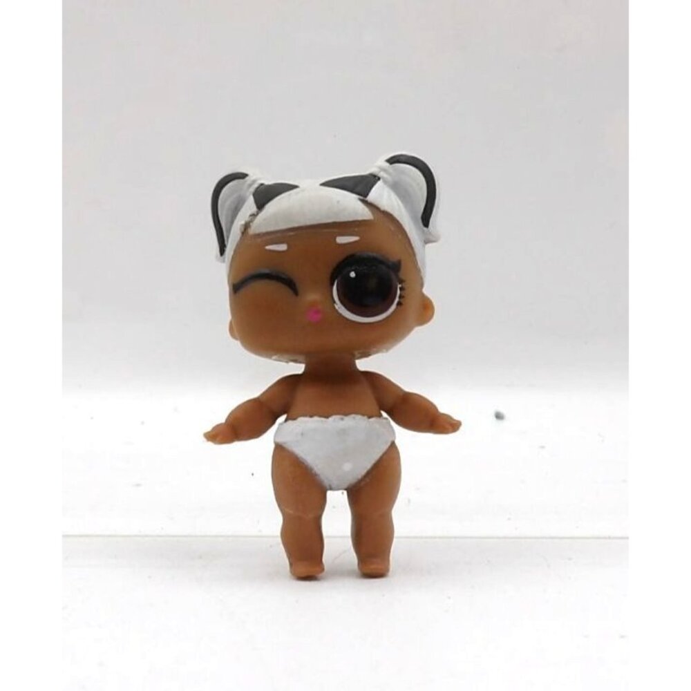 L.O.L. Baby Sister Doll 1½" White &Black Hair, White Diaper, Winking ©MGA 2018